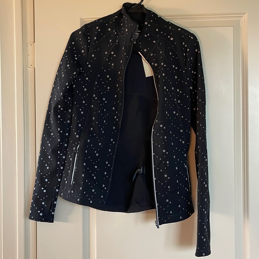 BRAND NEW - Power Boost Workout Zip Through - Black Polka Dot - sweaty Betty